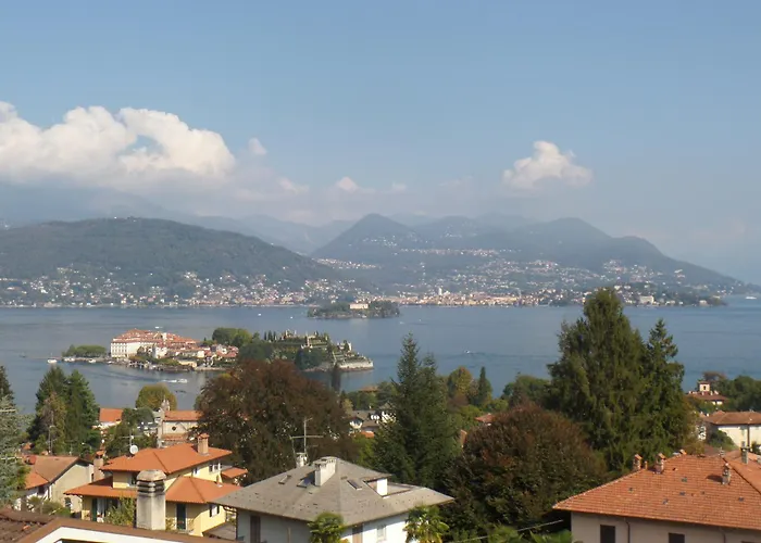 Raffaello Сasa de vacaciones Stresa