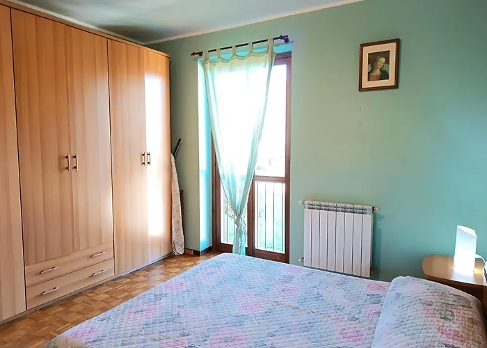 Будинок відпочинку Raffaello Стреза